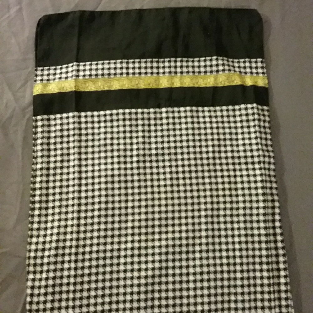 Scarf - Picture 3 of 3